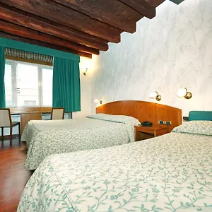 Hotel Corot, Roma